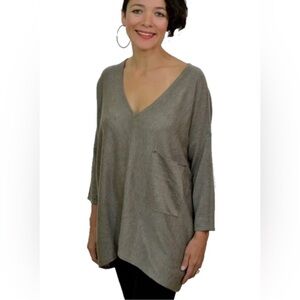 Kerisma Raven Dolman Sleeve Sweater Gray Size M/L